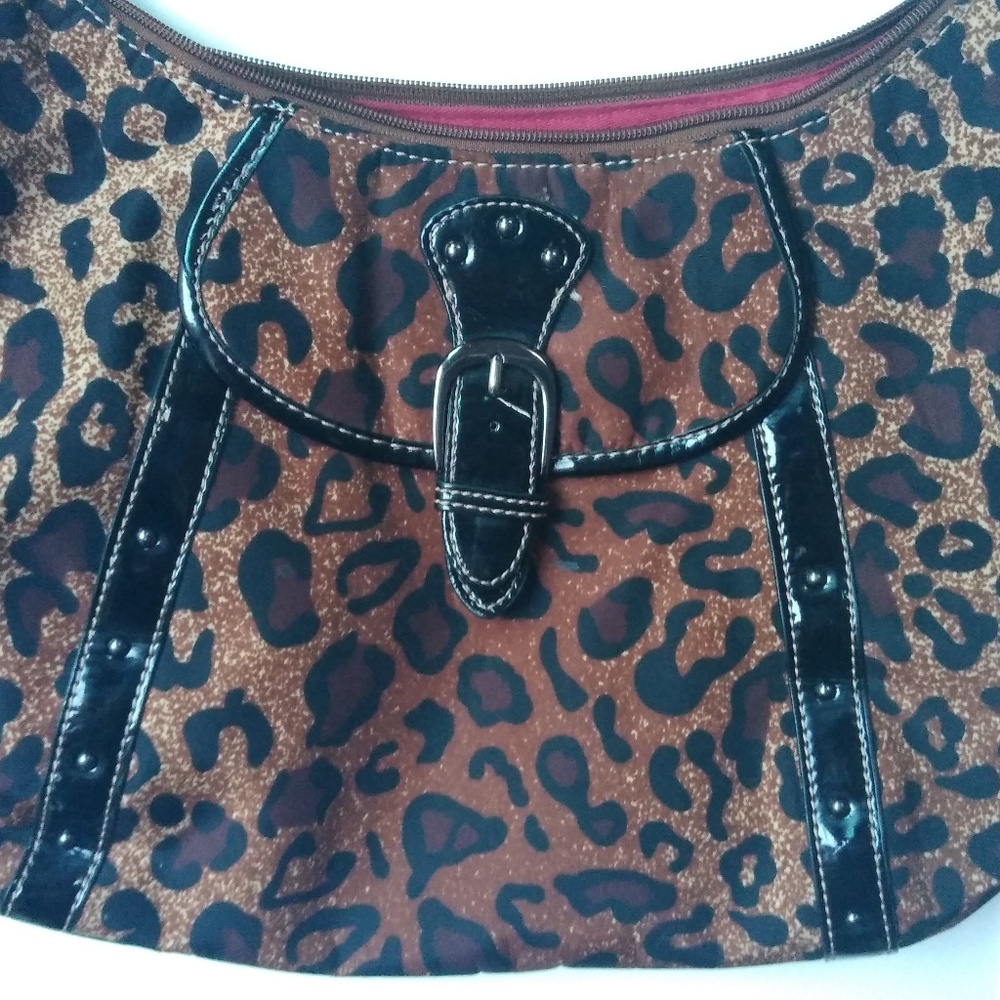 MAXX New York Signature Leopard Print Shoulder Bag